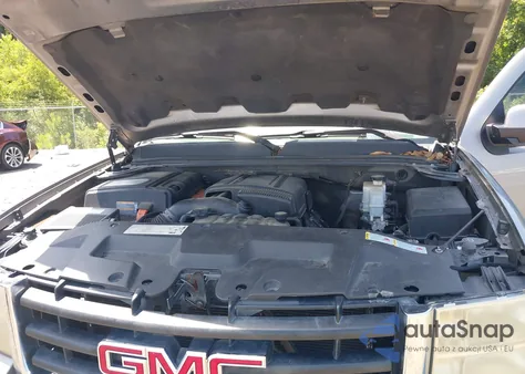 2009 GMC Sierra 1500 Hybrid 3Hb z USA, uszkodzony, nr VIN 2GTFC135491122702